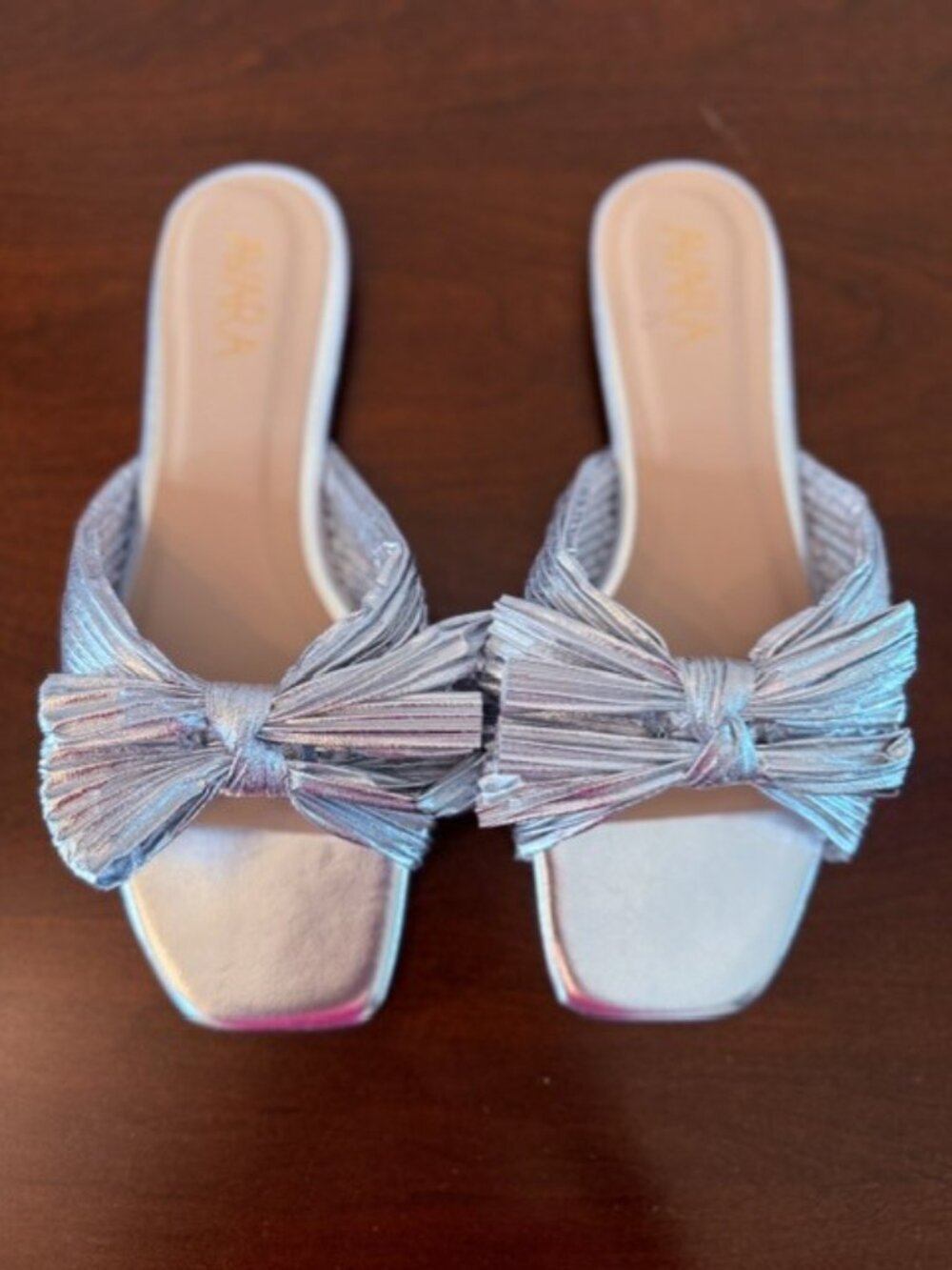 Ariel Silver Knot Sandals by AVARA Size 9 New w/out Box